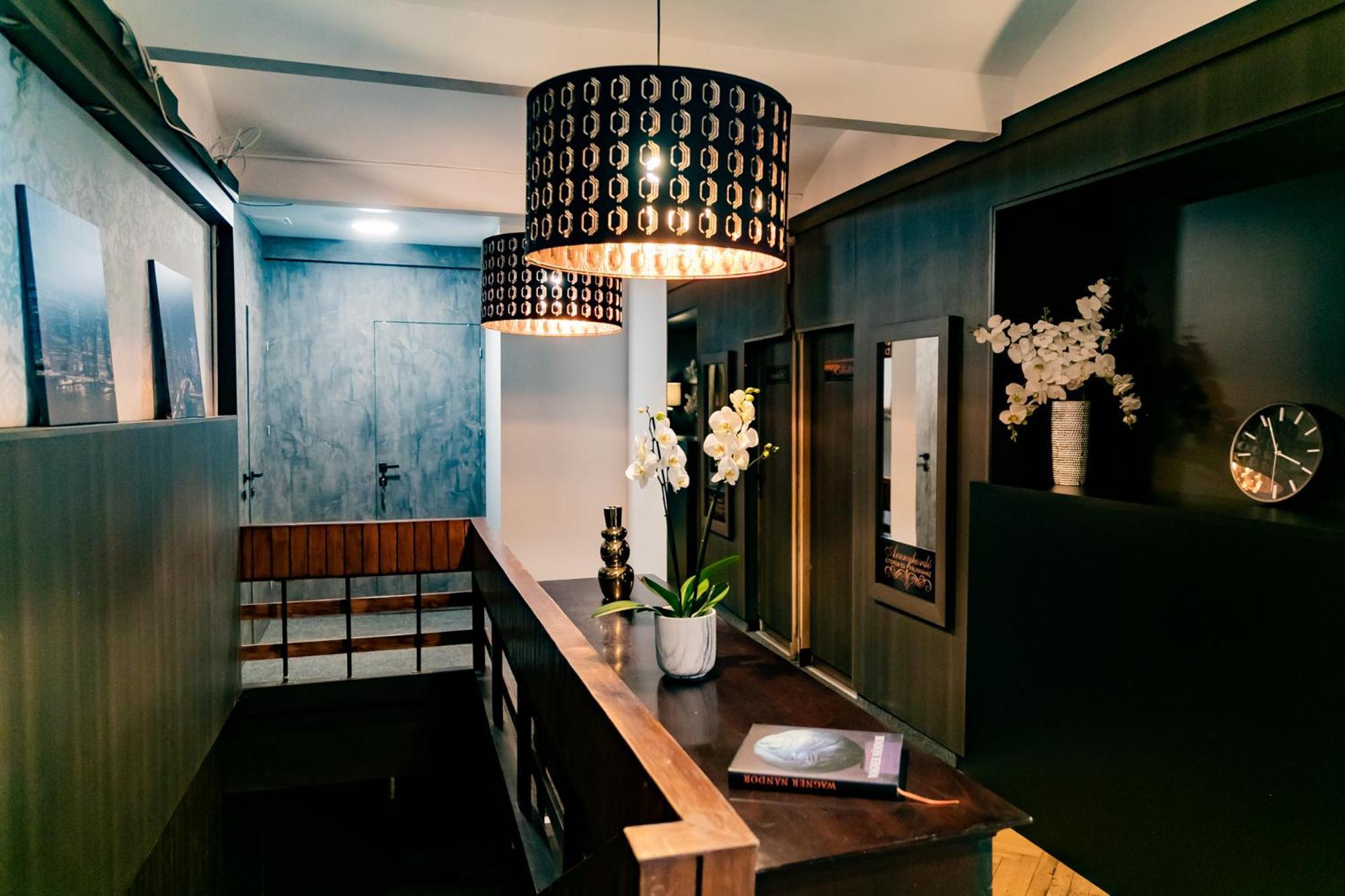 Motel1- A Megfizetheto Luxus! Dunaújváros Exteriör bild