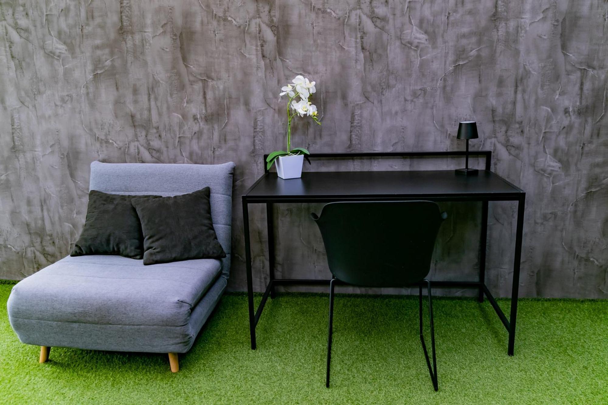 Motel1- A Megfizetheto Luxus! Dunaújváros Exteriör bild