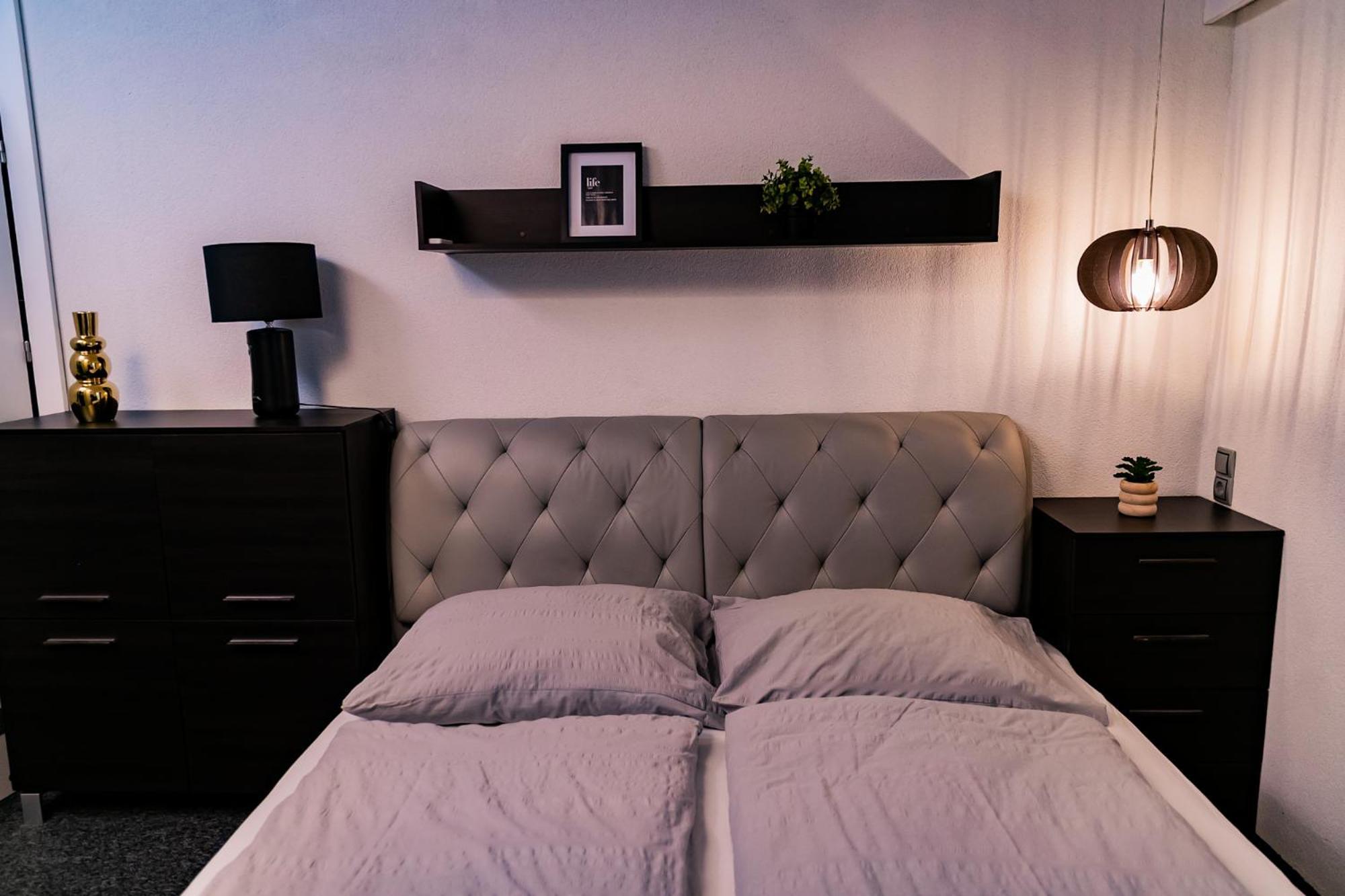Motel1- A Megfizetheto Luxus! Dunaújváros Exteriör bild