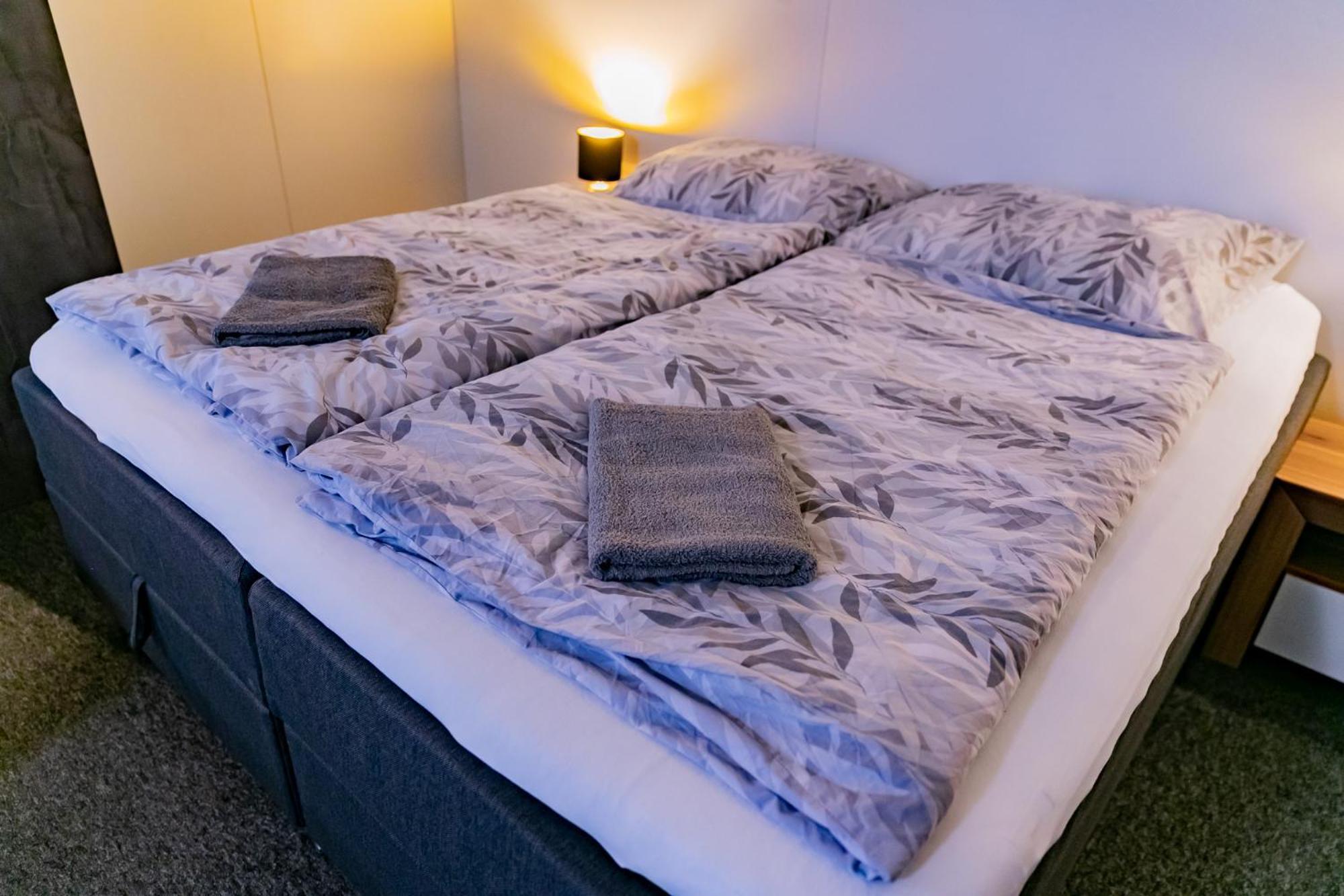 Motel1- A Megfizetheto Luxus! Dunaújváros Exteriör bild